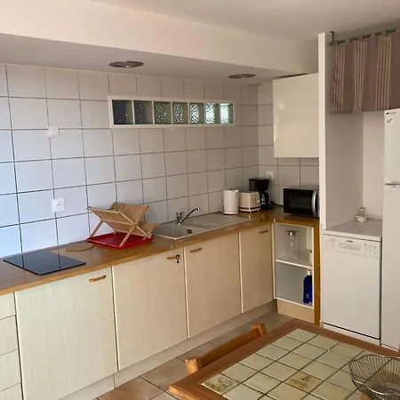 La Grande Bleue Apartment